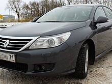 Новая LADA Granta или 10-летний Renault: что выбрать?
