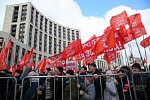 Политолог указал на предвыборный популизм КПРФ в теме пенсионной реформы