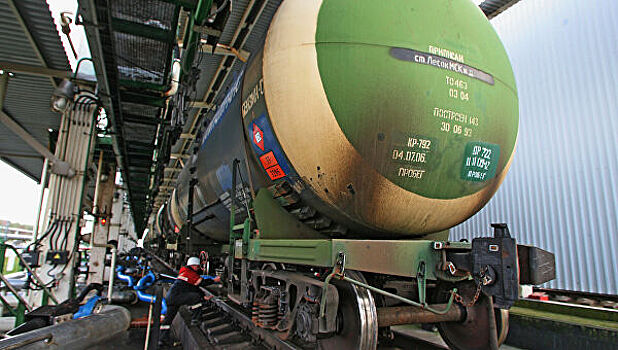 Белоруссия увеличила тариф на транзит нефти из РФ