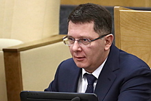 Советник Жириновского рассказал о работе политика из больницы