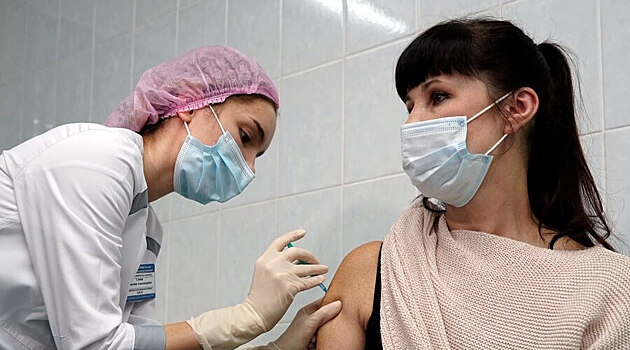 На Украине сообщили о побочных эффектах от вакцины AstraZeneca