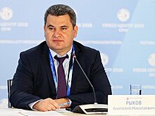 Двум бывшим вице-мэрам Сочи запросили по 15 лет за многомиллионные взятки