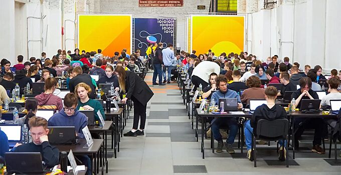 Собянин: Москвичи составили 80% победителей и призеров Московской олимпиады школьников
