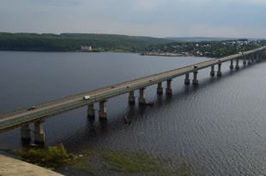 В Татарстане завершили ремонт самого большого моста через Волгу