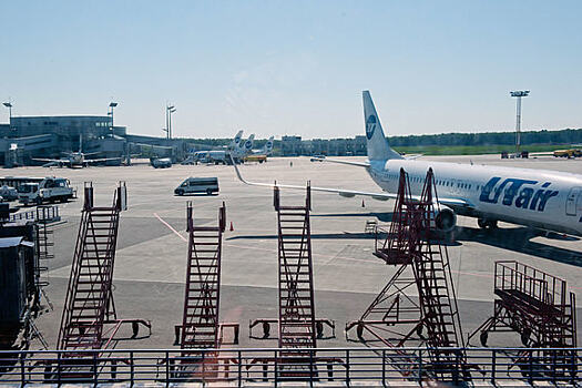 «Внуково» единственный из всех аэропортов закрыл подъезд транспорта к терминалам