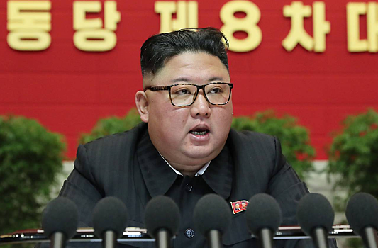 Ким Чен Ын потребовал увеличить производство ядерного оружия