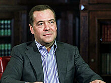 Медведев направил Мишустину план по поддержке бизнеса