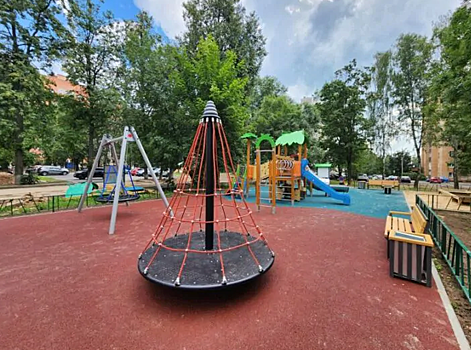 В Ивантеевке Городского округа Пушкинский предложили построить новую детскую площадку с парковками
