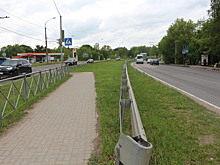 У школы на Балтийском шоссе в Калининграде сняли шумовые полосы и разрешили ездить быстрее