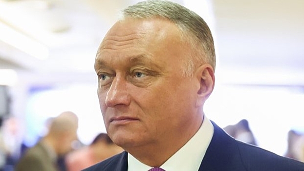 Сенатора Савельева оставили под стражей