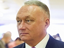 Сенатора Савельева оставили под стражей