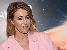 Собчак раскритиковали за поздравление Пугачевой с днем рождения