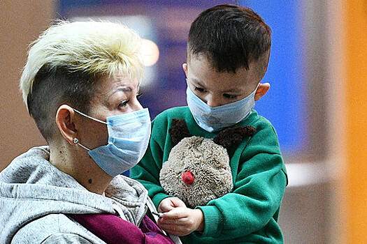 Японские эксперты рассказали о вреде масок для детей младше двух лет