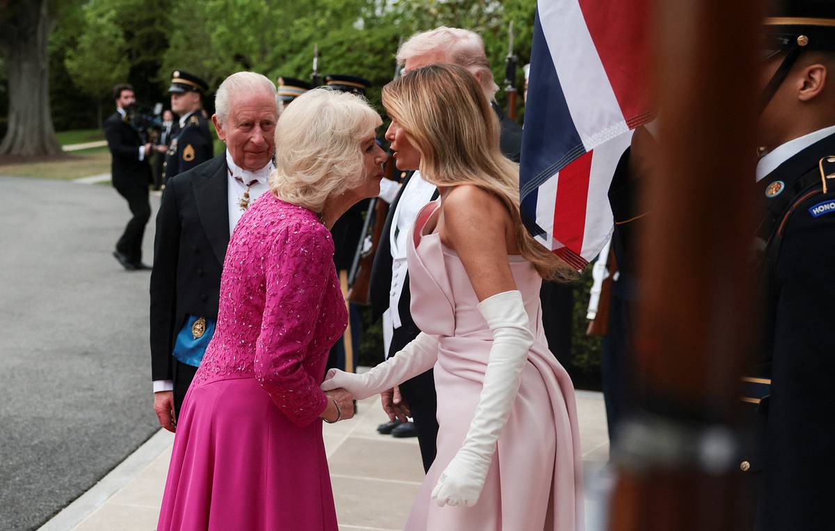 Мелания Трамп удивила поклонников внешним видом на встрече с Карлом III в США