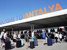 «90 долларов это не стоит». Блогерша описала бизнес-зал аэропорта Турции