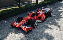 Продаётся симулятор в виде реплики Ferrari Алонсо 2014 года