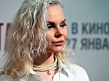 Экс-солистка "Ленинграда" Алиса Вокс рассказала о своей неизлечимой болезни