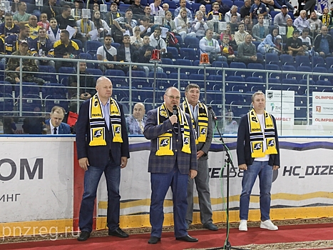 Олег Мельниченко принял участие в открытии хоккейного сезона в Пензе