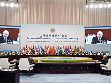 Ушаков: Украинская тема обсуждалась в кулуарах саммита ШОС в Китае