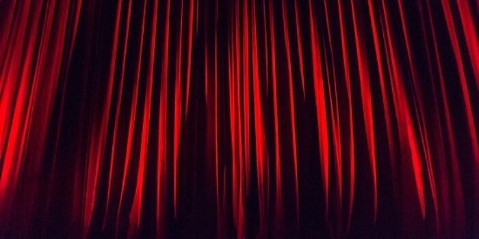 Театральная студия «Парадокс» представит отчетные мини-спектакли в КЦ «Лира» 22 мая