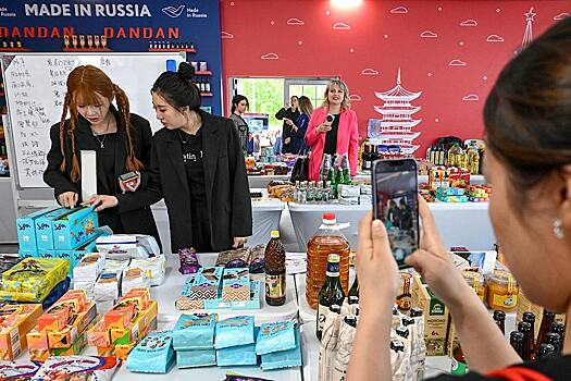 Эксперт Баранов рассказал, как антироссийские санкции изменили международную торговлю