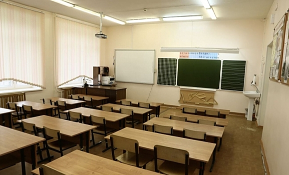 В школах Костромской области катастрофически не хватает учителей