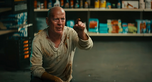 «Крепкий орешек» вернулся. Правда пока только для ремонта машины в новой рекламе