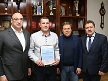 Сварщик Уральской Стали получил благодарность руководства Металлоинвеста за победу в международном конкурсе