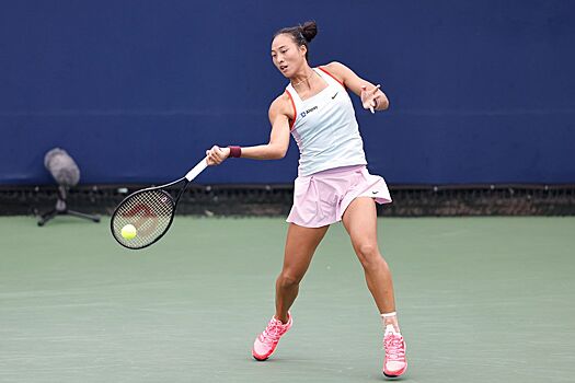 У Чжэн Циньвэнь наибольшее число двойных ошибок у женщин на этом Australian Open