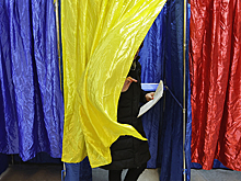 Конституционный суд Румынии аннулировал первый тур выборов президента