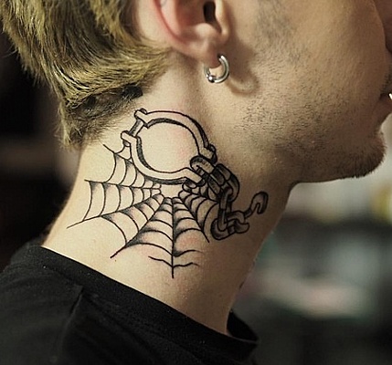 Самые красивые мужские татуировки на плече (100 фото)
