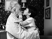 Татьяна Брухунова поделилась трогательным фото Евгения Петросяна с сыном