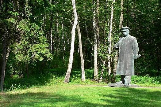 Кировские коммунисты поставят памятник Сталину на частной земле, если на городской не разрешат