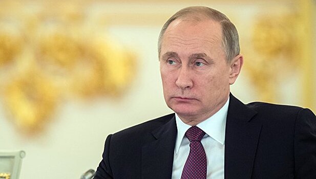 СМИ опубликовали возмутившее Путина постановление судьи