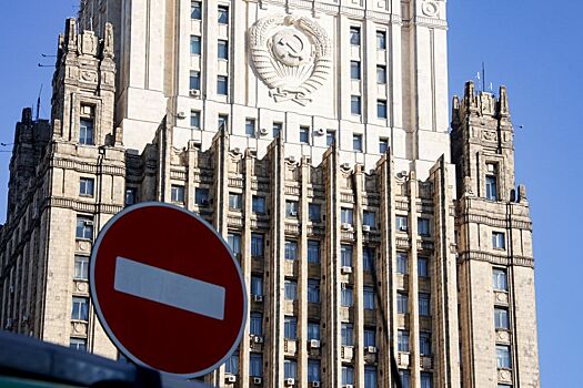 Россия расширила список санкций против Британии, включив в него 23 человека