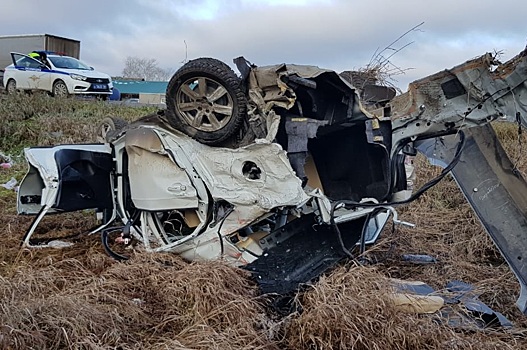 Под Екатеринбургом водитель Volkswagen проигнорировал знак «Обгон запрещен» и погубил пассажирку