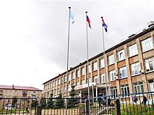 В школах Самары установят флагштоки