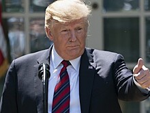 Трамп назвал первый разговор с Зеленским волнующим