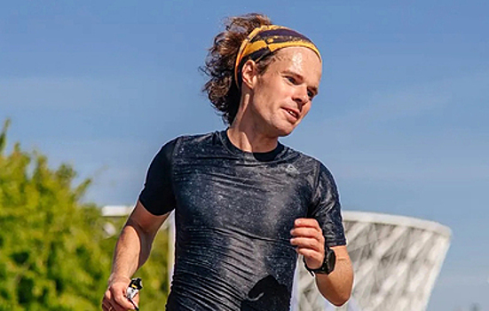 Россиянин Заборский выиграл ультрамарафон "6 дней Франции"