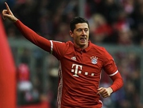 Карл-Хайнц Румменигге: Левандовски останется с нами. «Бавария» не продает игроков, с которыми не хочет расставаться