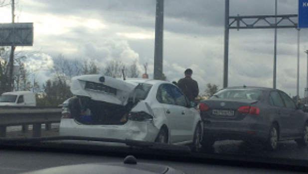 Водитель фуры пострадал в ДТП на Киевском шоссе