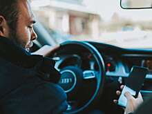 Можно ли безопасно использовать смартфон в автомобиле? Да, и вот что в этом поможет