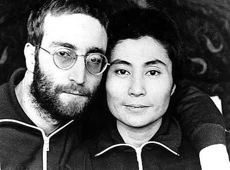 Вдова Джона Леннона выиграла судебный процесс против бара «Йоко Моно»