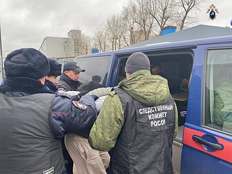 В Кирове пассажир поезда напал на сотрудника полиции