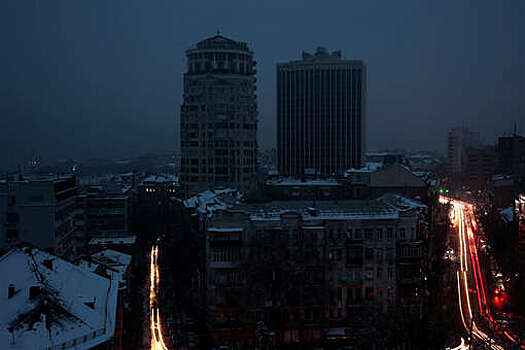 Центр города Ровно на западе Украины остался без электричества