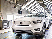 Стартует производство полностью электрического Volvo XC40 Recharge P8