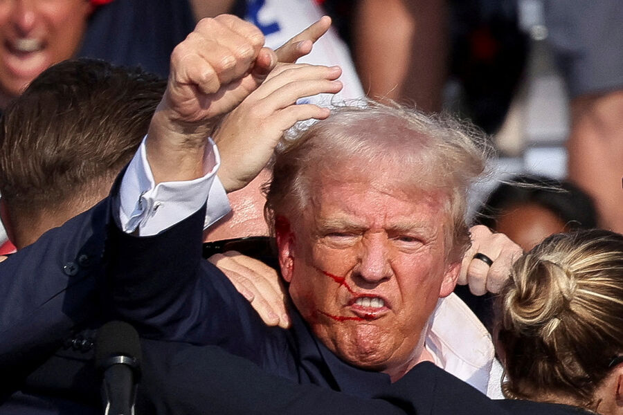 Охрана Трампа жалуется, что полиция не передала ей данные о стрелявшем заранее