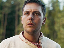 Актера Биковича сняли с роли в сериале «Белый лотос» после претензий МИД Украины