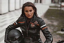 Актриса из клипа HammAli & Navai «Девочка-война» попала в ДТП в центре Москвы