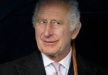 Карл III появился на публике в 67-летнем пальто